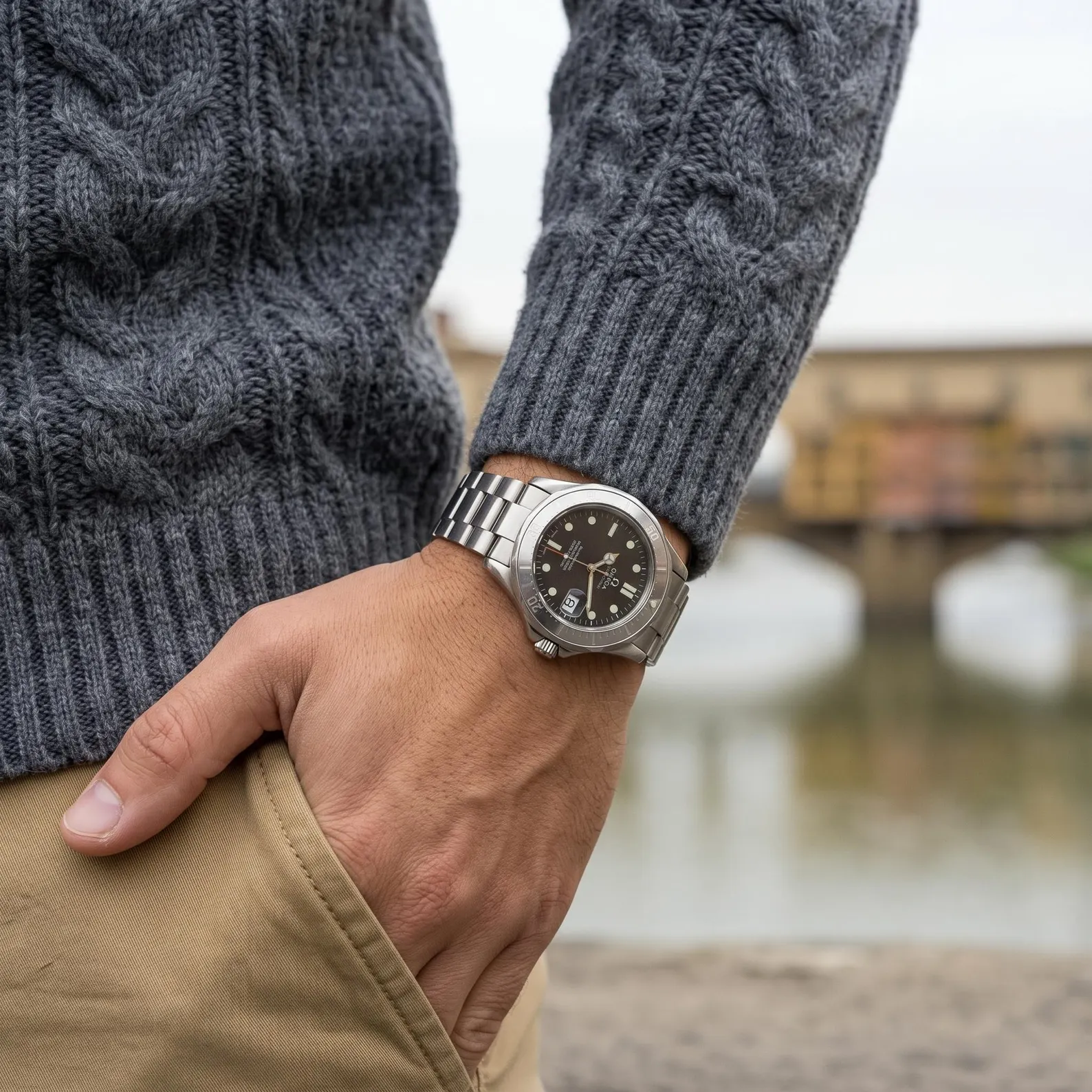 Men's Cable Crewneck Sweater